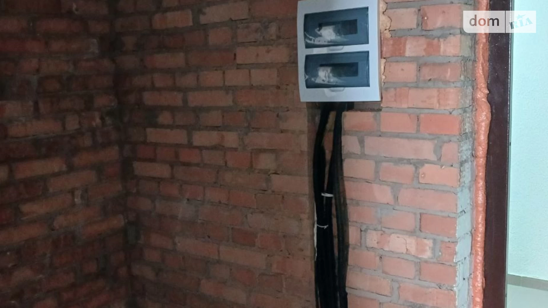 Продается 2-комнатная квартира 68.6 кв. м в Киеве, ул. Александра Олеся, 1 - фото 2