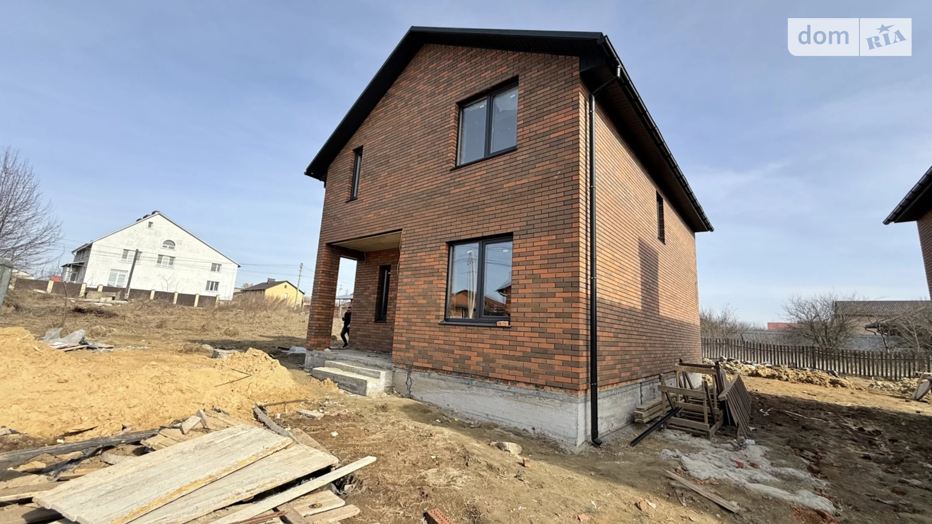 Продается дом на 2 этажа 120 кв. м с беседкой, цена: 93000 $ - фото 4