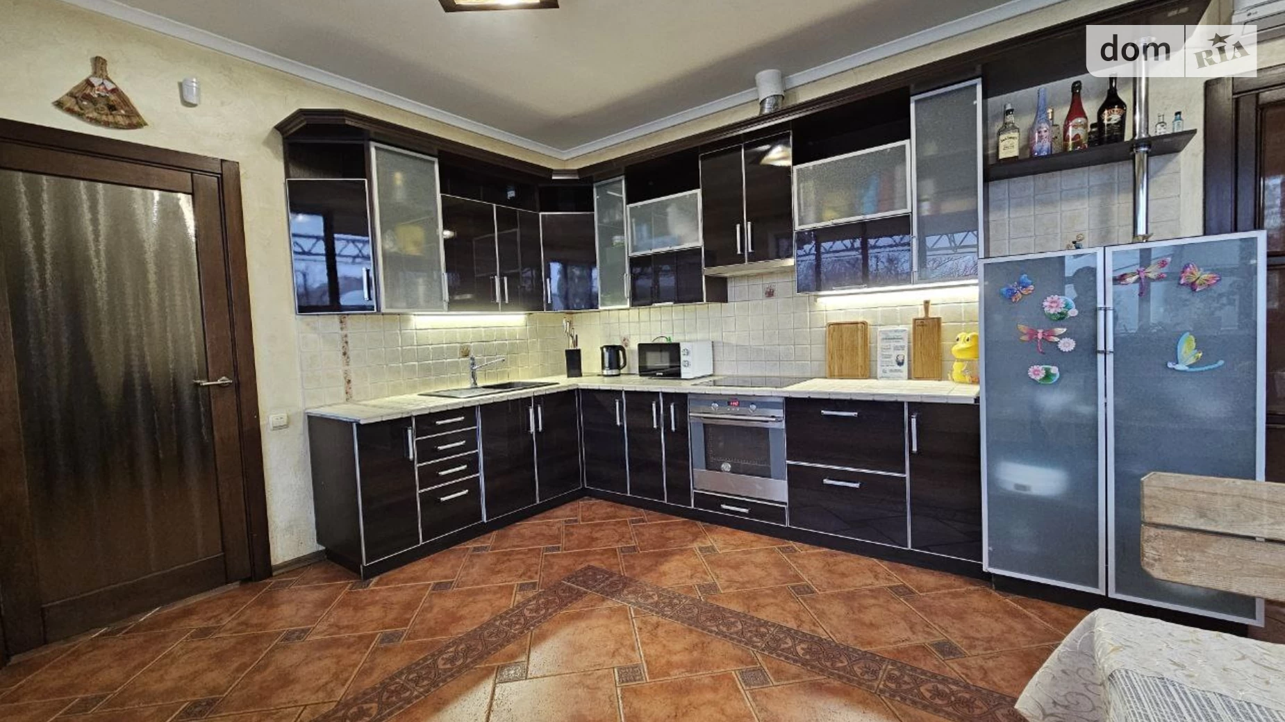 Продается дом на 2 этажа 236.7 кв. м с верандой, цена: 105000 $ - фото 4