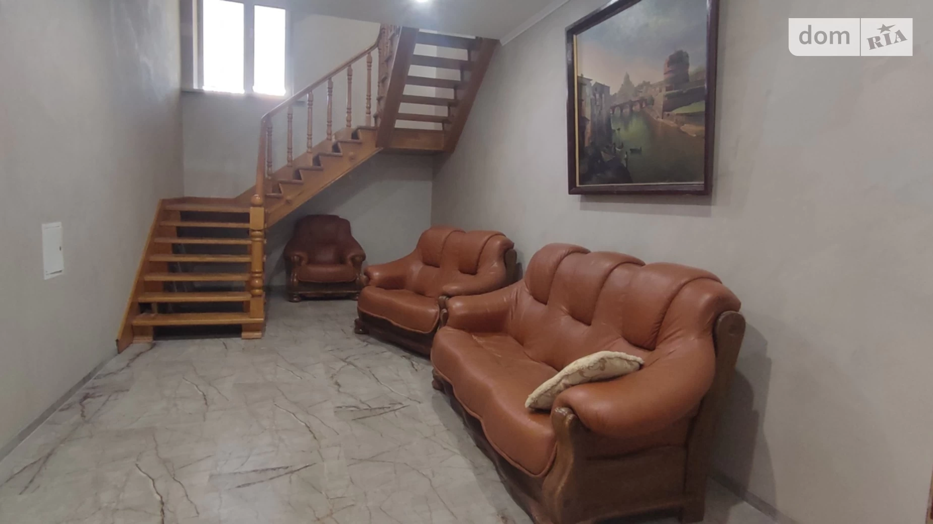 Здається в оренду будинок 4 поверховий 260 кв. м з балконом, цена: 1300 $ - фото 2