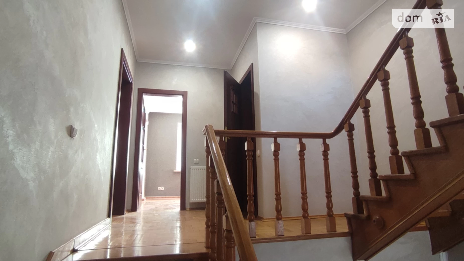 Здається в оренду будинок 4 поверховий 260 кв. м з балконом, цена: 1300 $ - фото 4