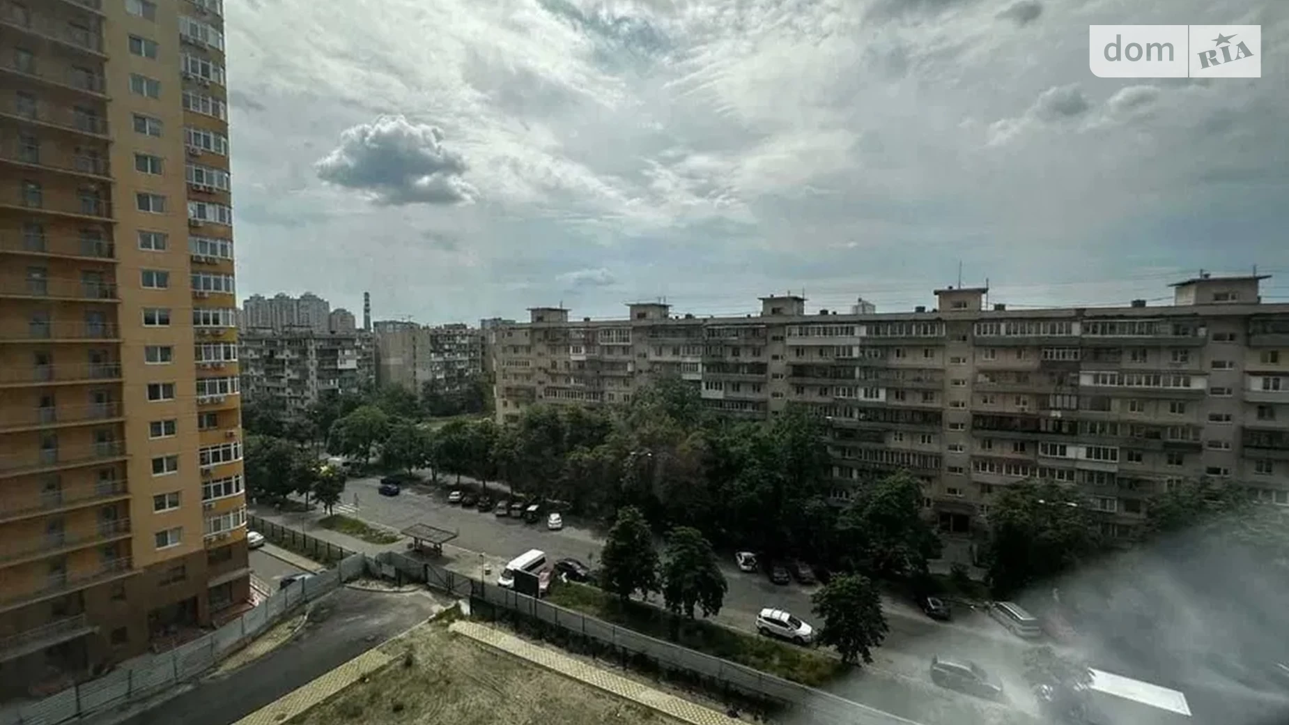 Продается 2-комнатная квартира 66.2 кв. м в Киеве, ул. Юрия Кондратюка, 1 - фото 2