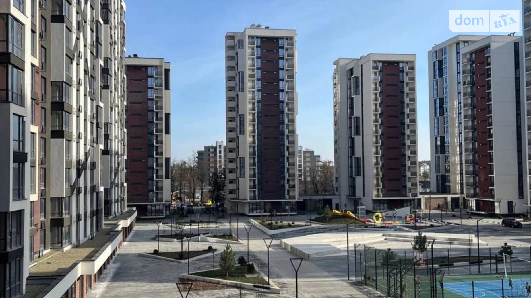 Продается 1-комнатная квартира 43 кв. м в Ивано-Франковске, ул. Ленкавского, 34 - фото 2