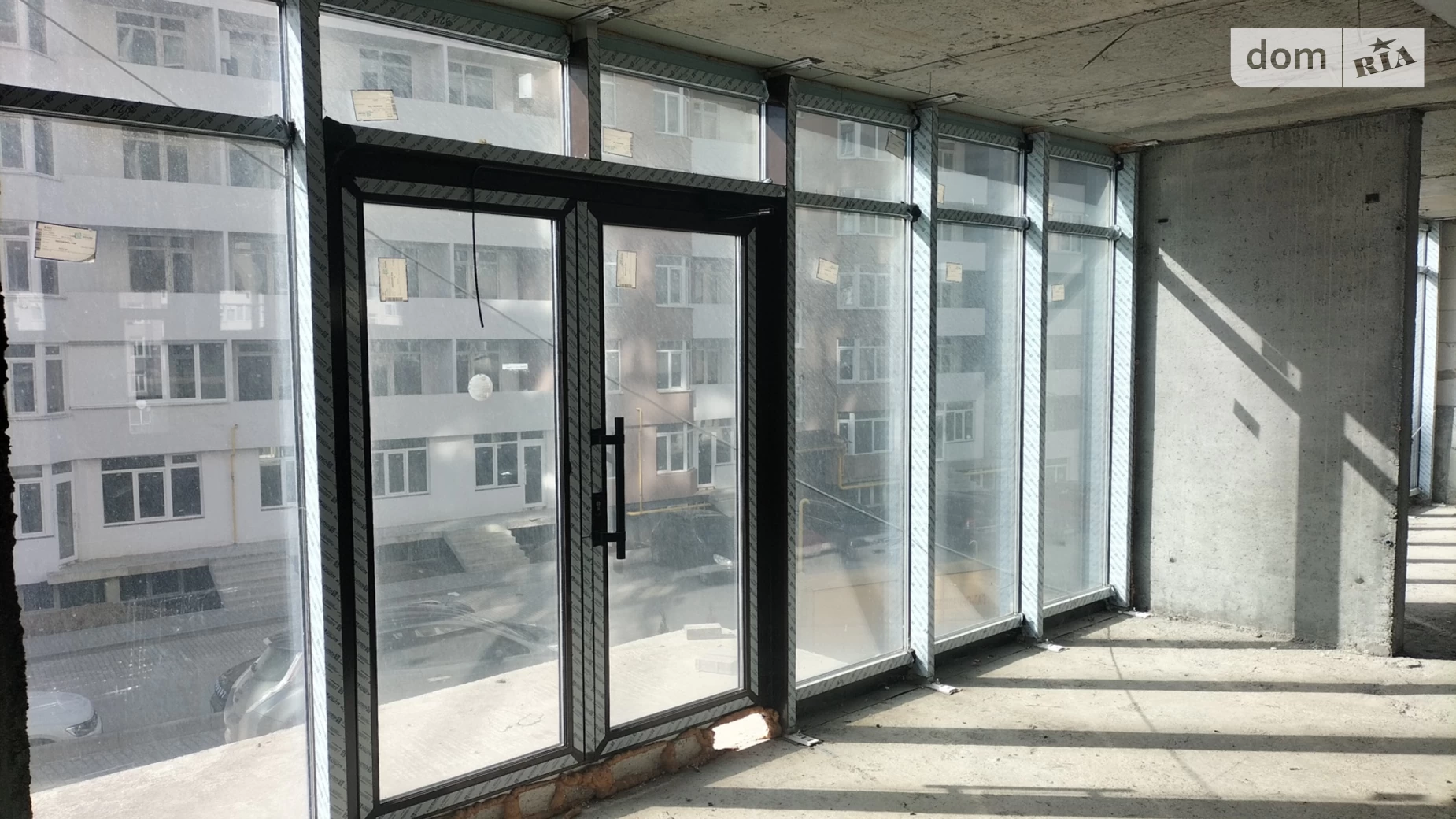 Сдается в аренду помещения свободного назначения 240 кв. м в 11-этажном здании, цена: 57600 грн - фото 2