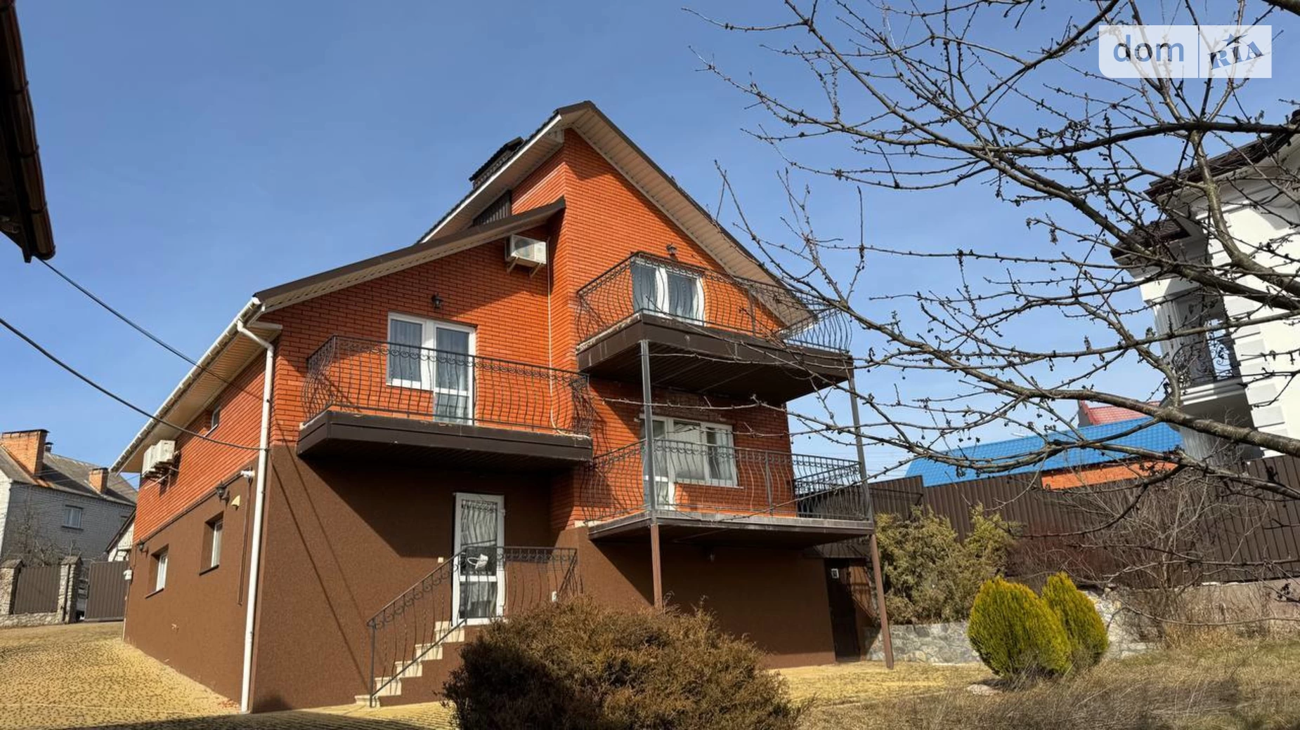 Продается дом на 2 этажа 180 кв. м с гаражом, цена: 175000 $ - фото 5