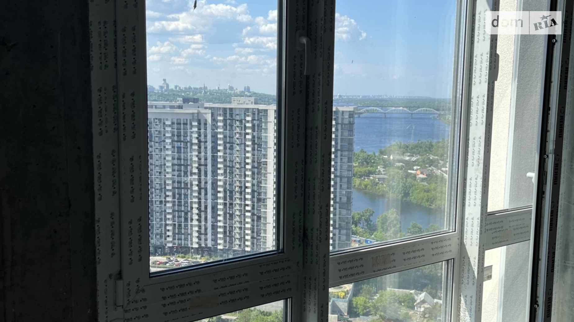 Продается 3-комнатная квартира 89 кв. м в Киеве, ул. Заречная, 4 корпус 1 - фото 3