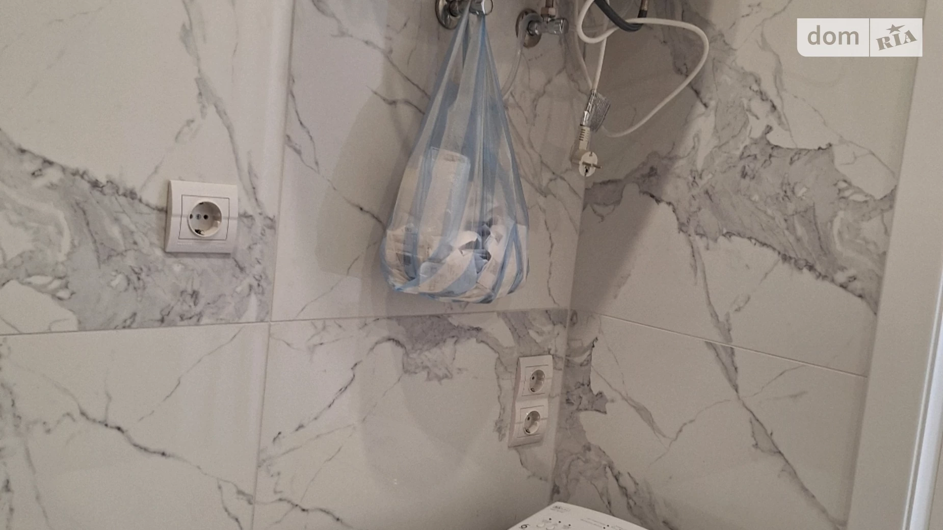 Продается 2-комнатная квартира 65 кв. м в Ужгороде, ул. Владимирская, 75 - фото 4