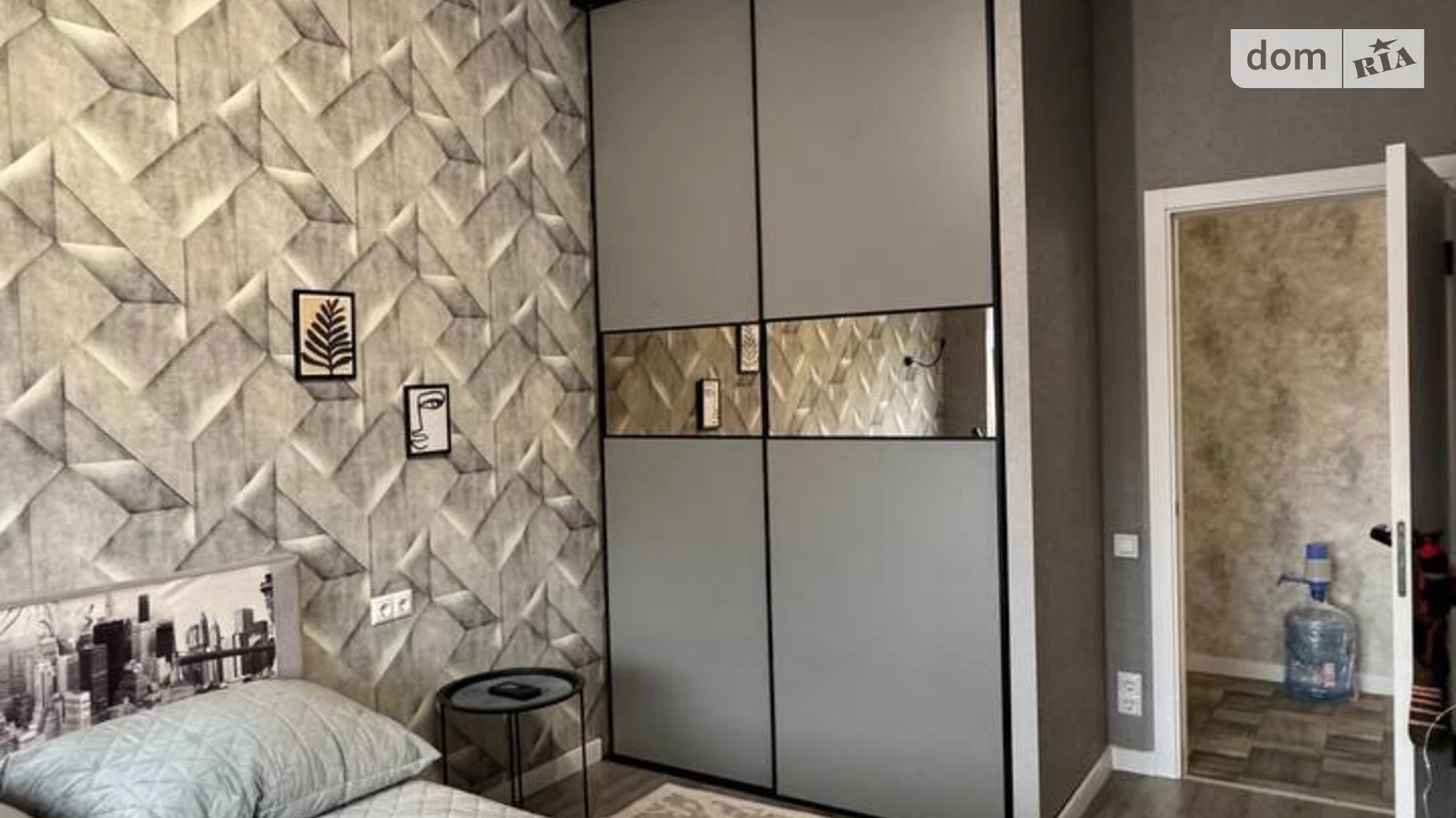 Продается 1-комнатная квартира 52 кв. м в Днепре, ул. Степана Бандеры(Шмидта), 15 - фото 2