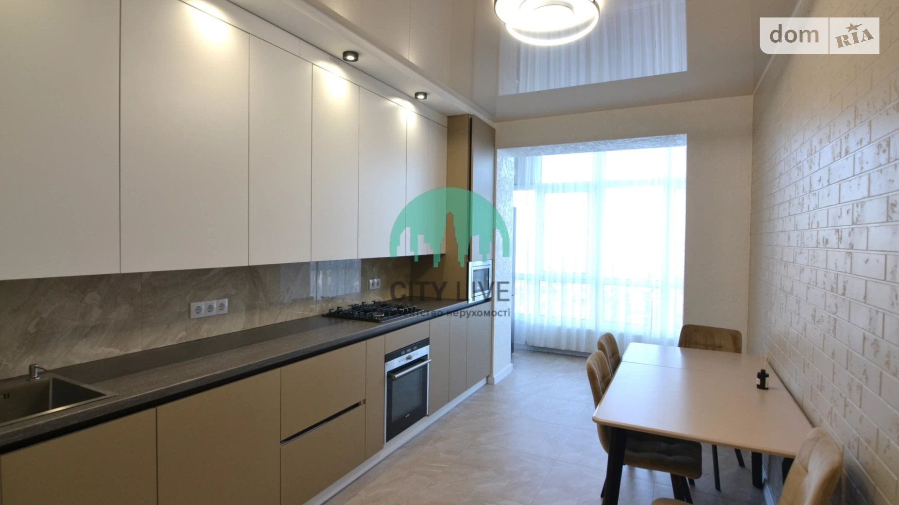 Сдается в аренду 1-комнатная квартира 42 кв. м в Ивано-Франковске, ул. Высочана Семена, 20 - фото 2