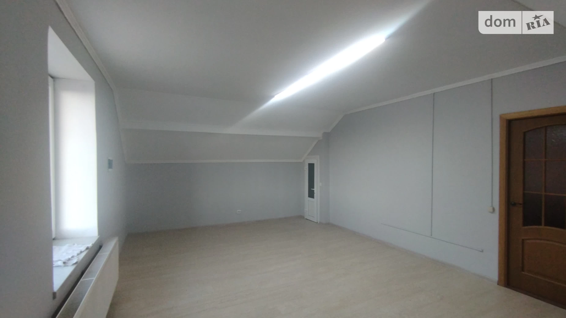 Сдается в аренду офис 45 кв. м в бизнес-центре, цена: 5400 грн - фото 2