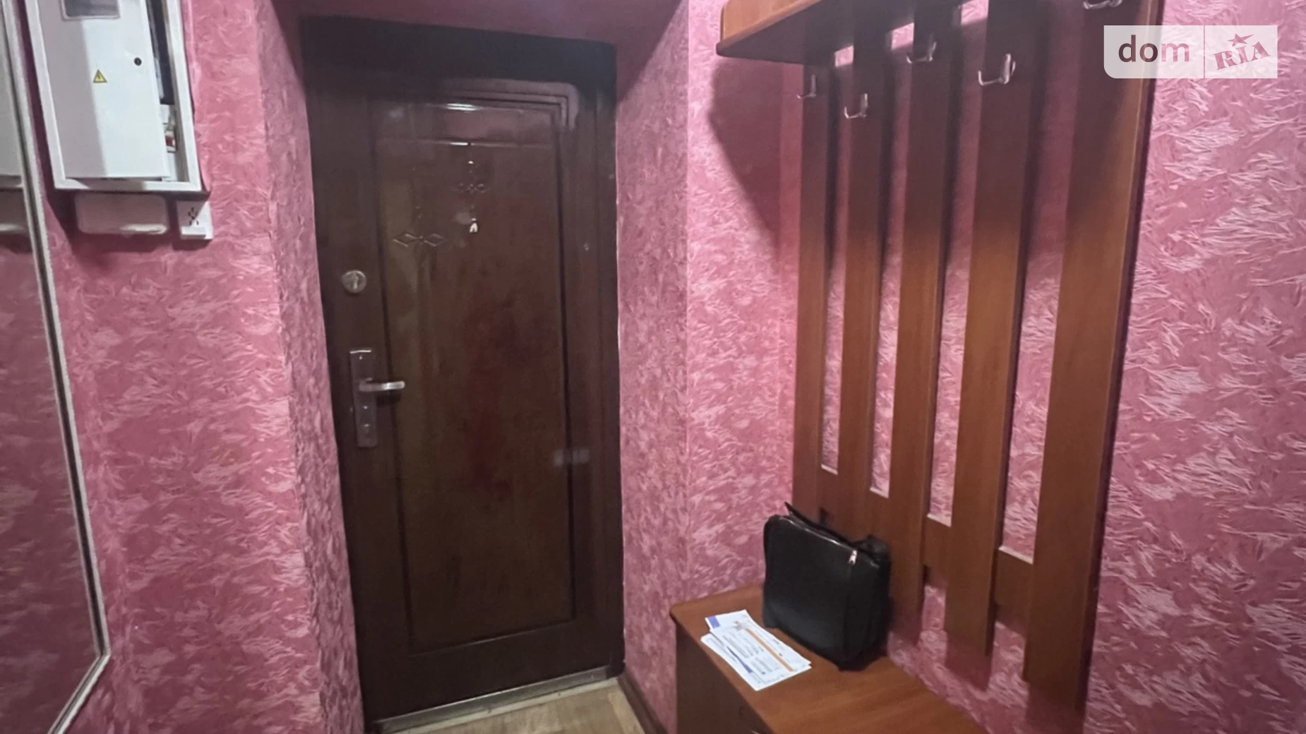 Продается 1-комнатная квартира 28.8 кв. м в Белой Церкви, ул. Калинина, 14/2 - фото 2