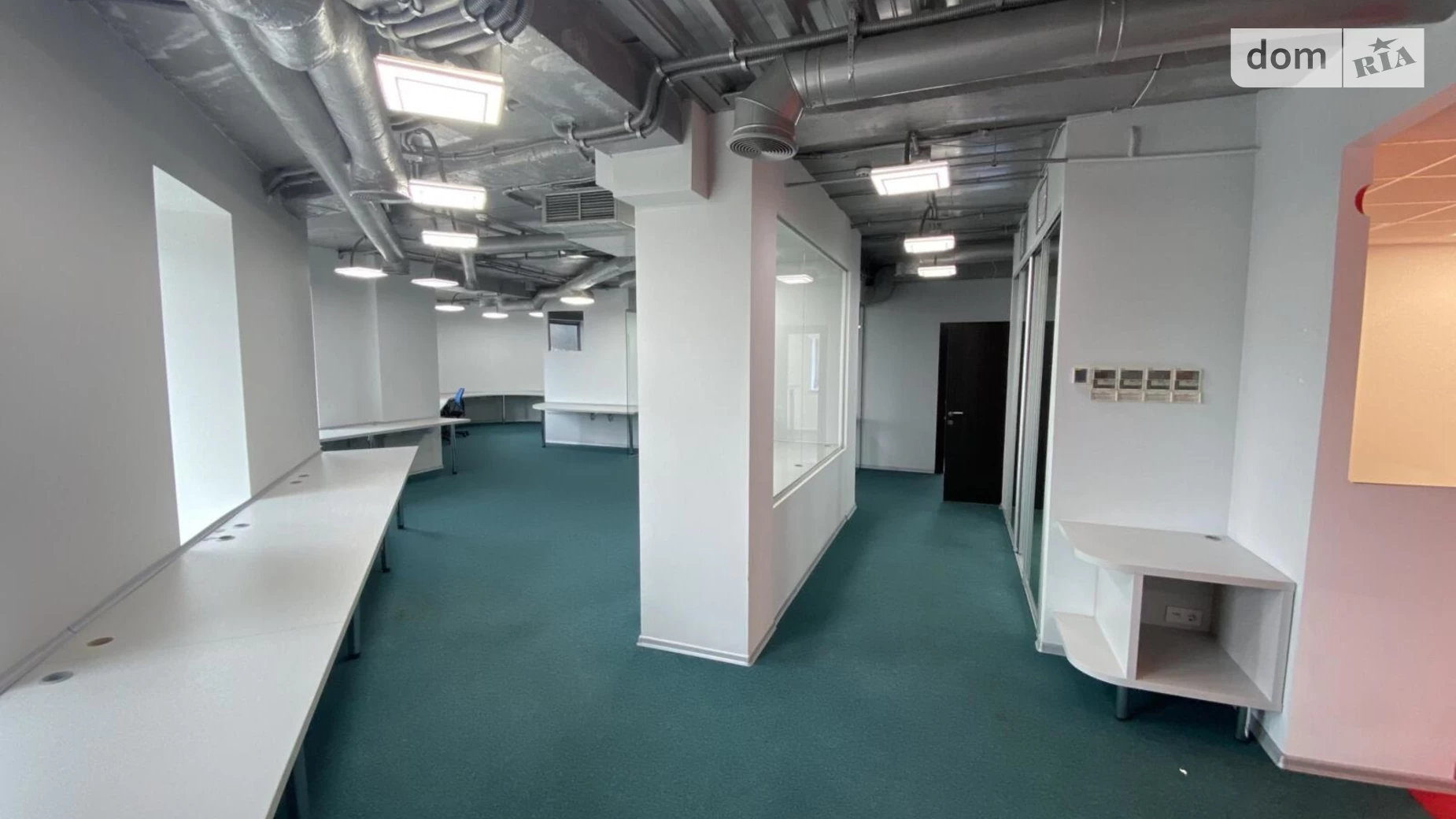 Сдается в аренду офис 300 кв. м в бизнес-центре, цена: 3250 $ - фото 5