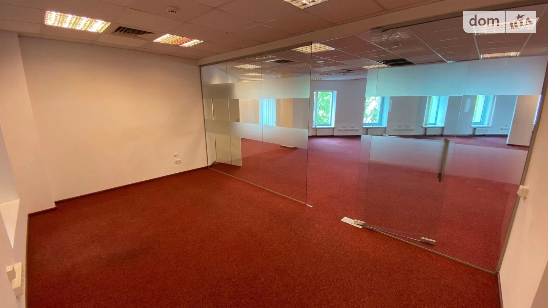 Сдается в аренду офис 300 кв. м в бизнес-центре, цена: 3300 $ - фото 2