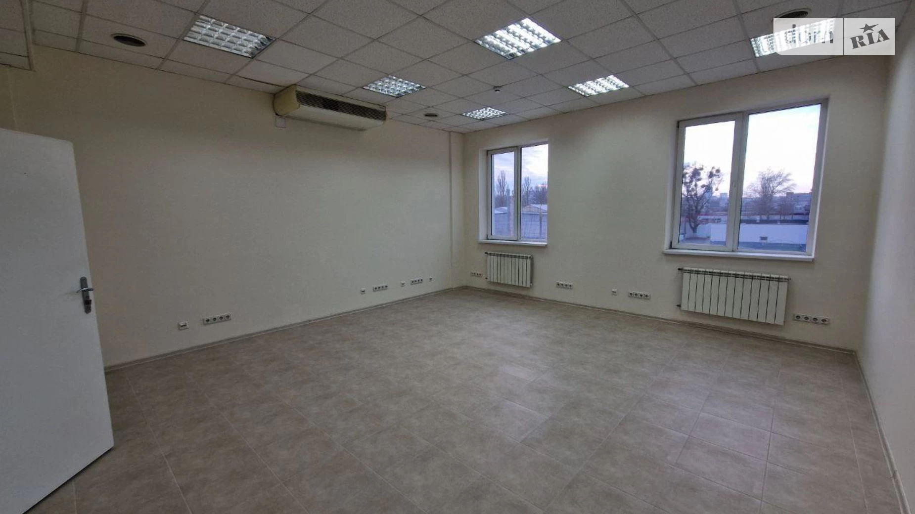 Здається в оренду офіс 480 кв. м в бізнес-центрі, цена: 240000 грн - фото 3
