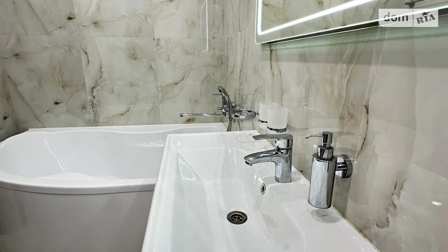 Продается 3-комнатная квартира 92 кв. м в Кропивницком - фото 5