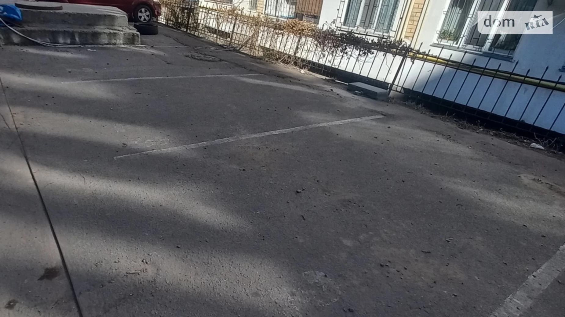 Продається місце на стоянці під легкове авто на 20 кв. м, цена: 600 $ - фото 3