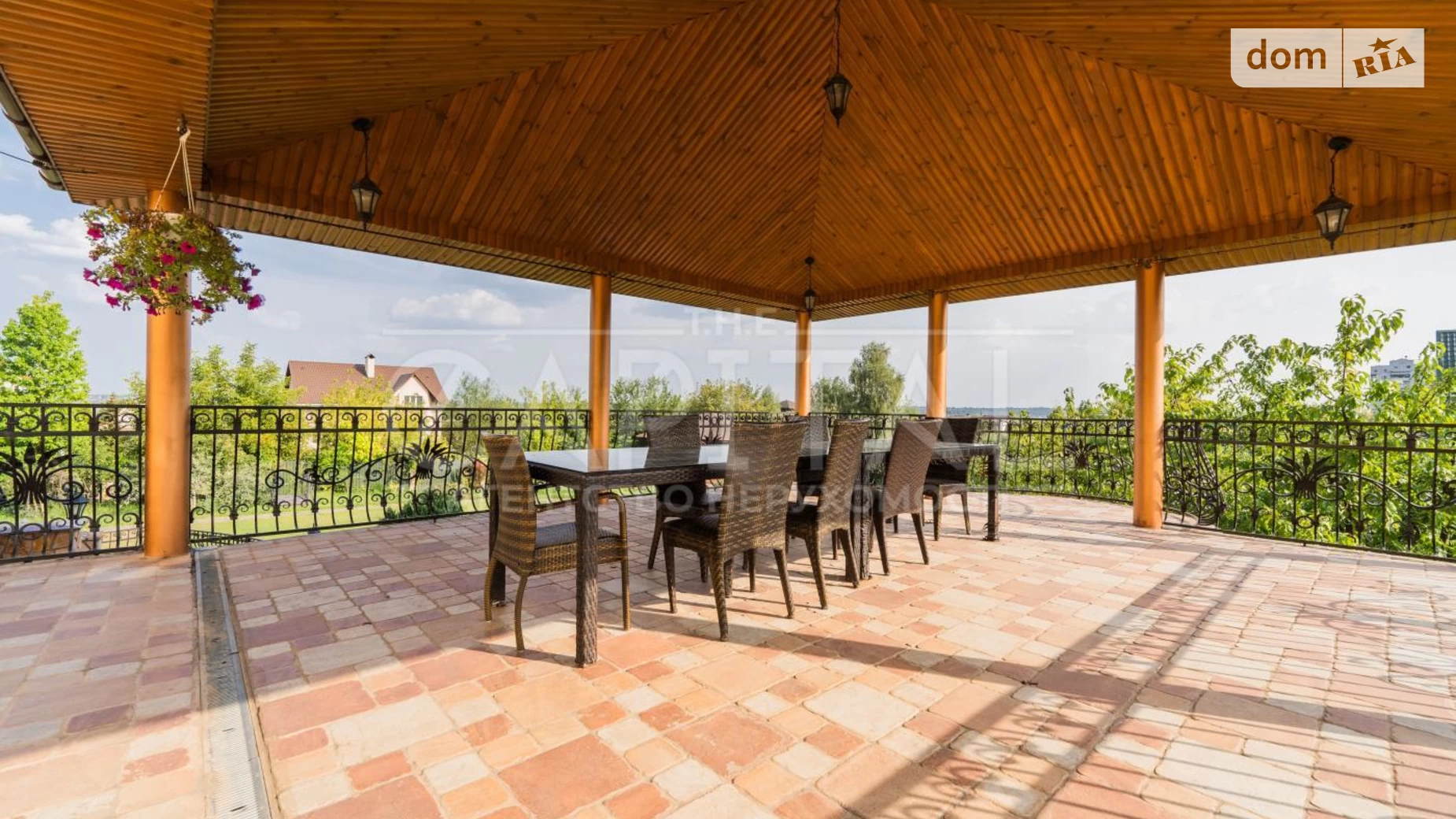 Продается дом на 3 этажа 950 кв. м с балконом, цена: 1425000 $ - фото 4
