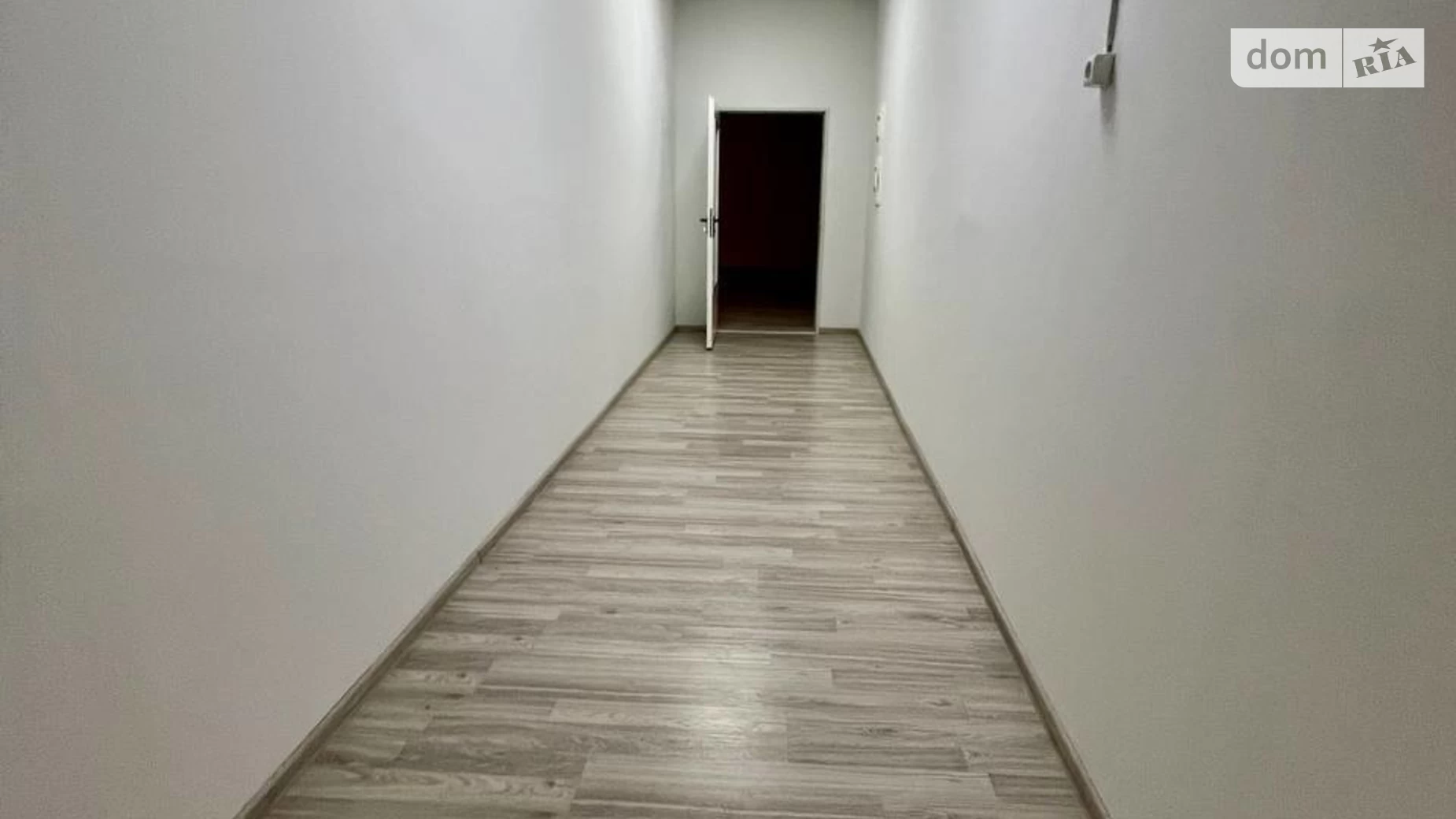 Сдается в аренду офис 235 кв. м в бизнес-центре, цена: 82250 грн - фото 3