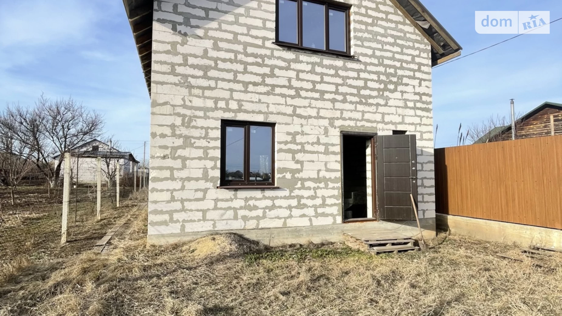 Продается дом на 2 этажа 100 кв. м с балконом, цена: 33000 $ - фото 2