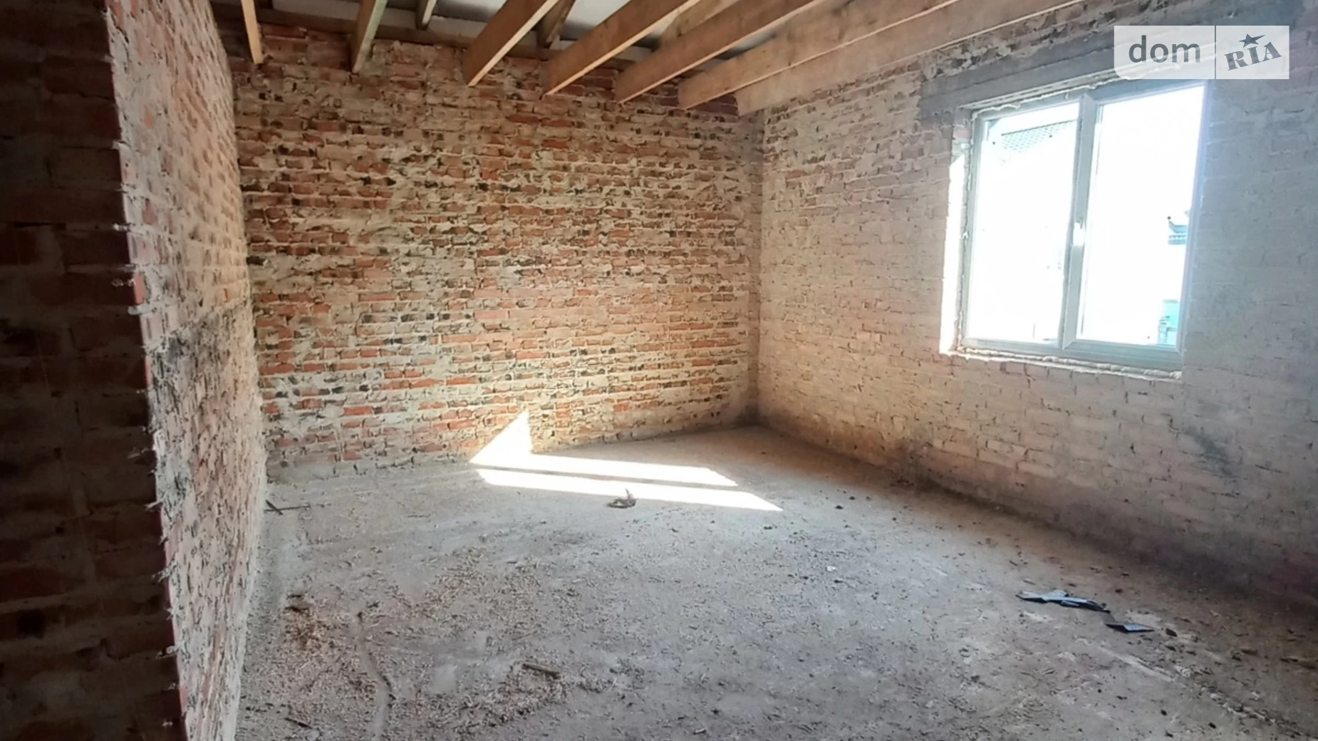вул. Кулика і Гудачека(Макарова) Авторинок Рівне, цена: 72000 $ - фото 2
