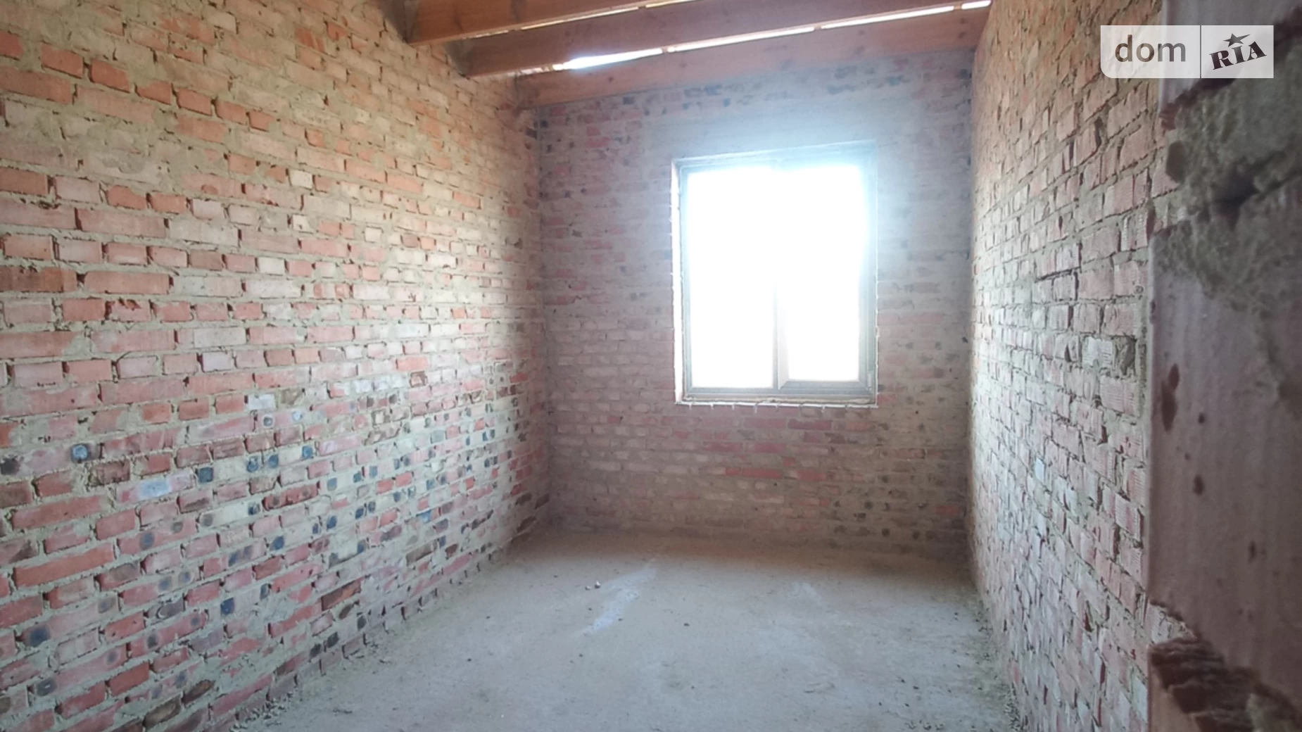 Независимости майд. Авторынок Ровно, цена: 58000 $ - фото 2