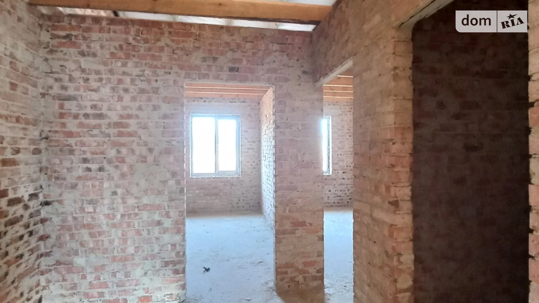 Независимости майд. Авторынок Ровно, цена: 58000 $ - фото 5