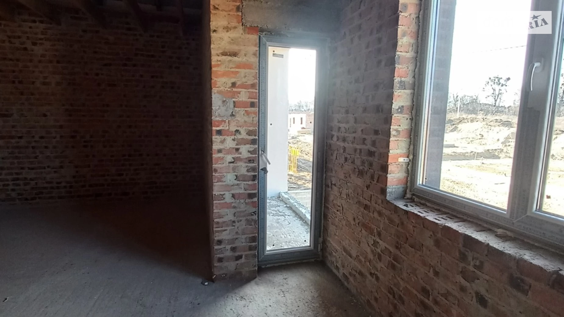 ул. Кулика и Гудачека(Макарова) Авторынок Ровно, цена: 72000 $ - фото 2