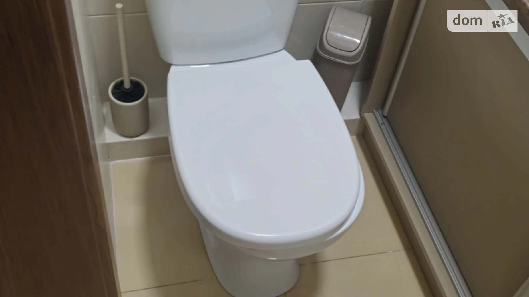 Сдается в аренду офис 73 кв. м в бизнес-центре, цена: 650 $ - фото 5