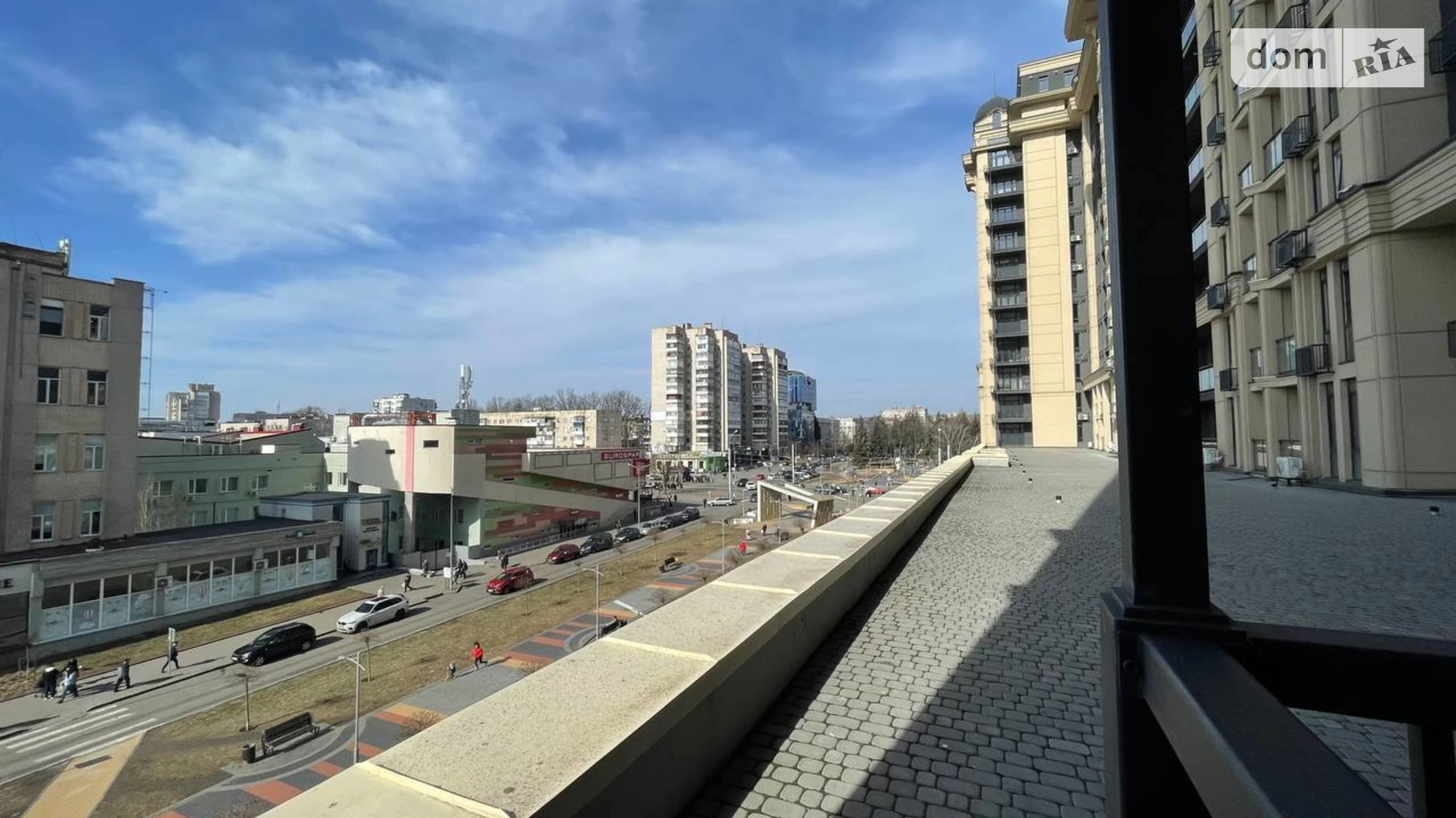 Продается 3-комнатная квартира 93.3 кв. м в Виннице, просп. Космонавтов, 49 - фото 2