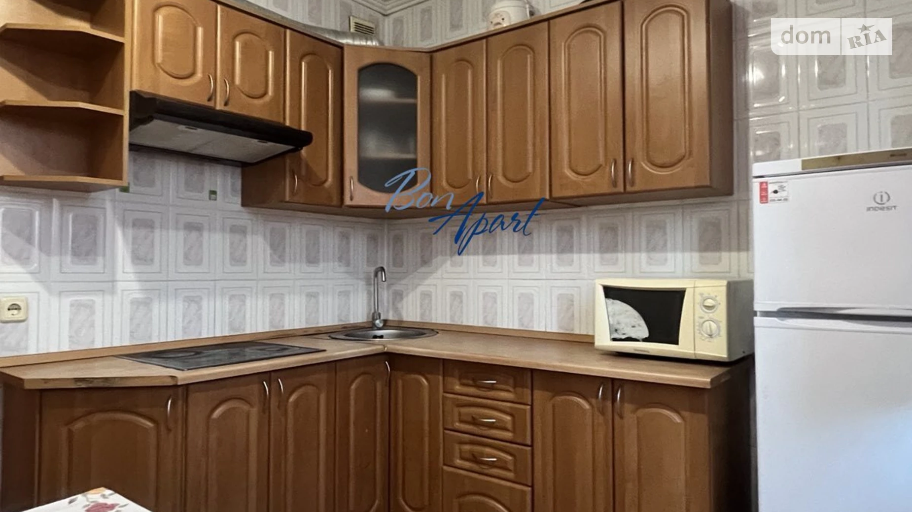 Здається в оренду 3-кімнатна квартира 72.3 кв. м у Києві, вул. Академіка Заболотного, 4 - фото 3