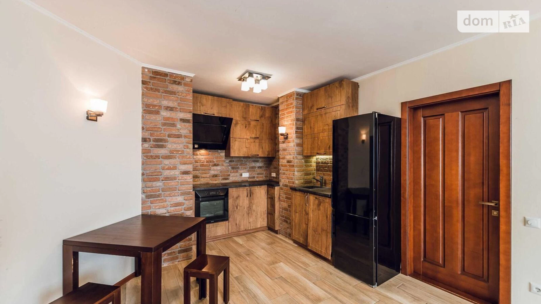 Продается 2-комнатная квартира 80 кв. м в Киеве, ул. Белицкая, 20 - фото 2