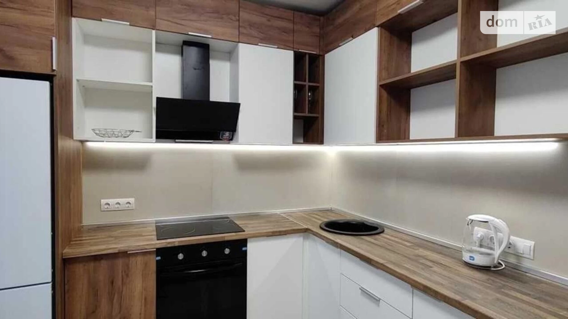 Продается 1-комнатная квартира 37 кв. м в Киеве, ул. Бориса Гмыри - фото 2