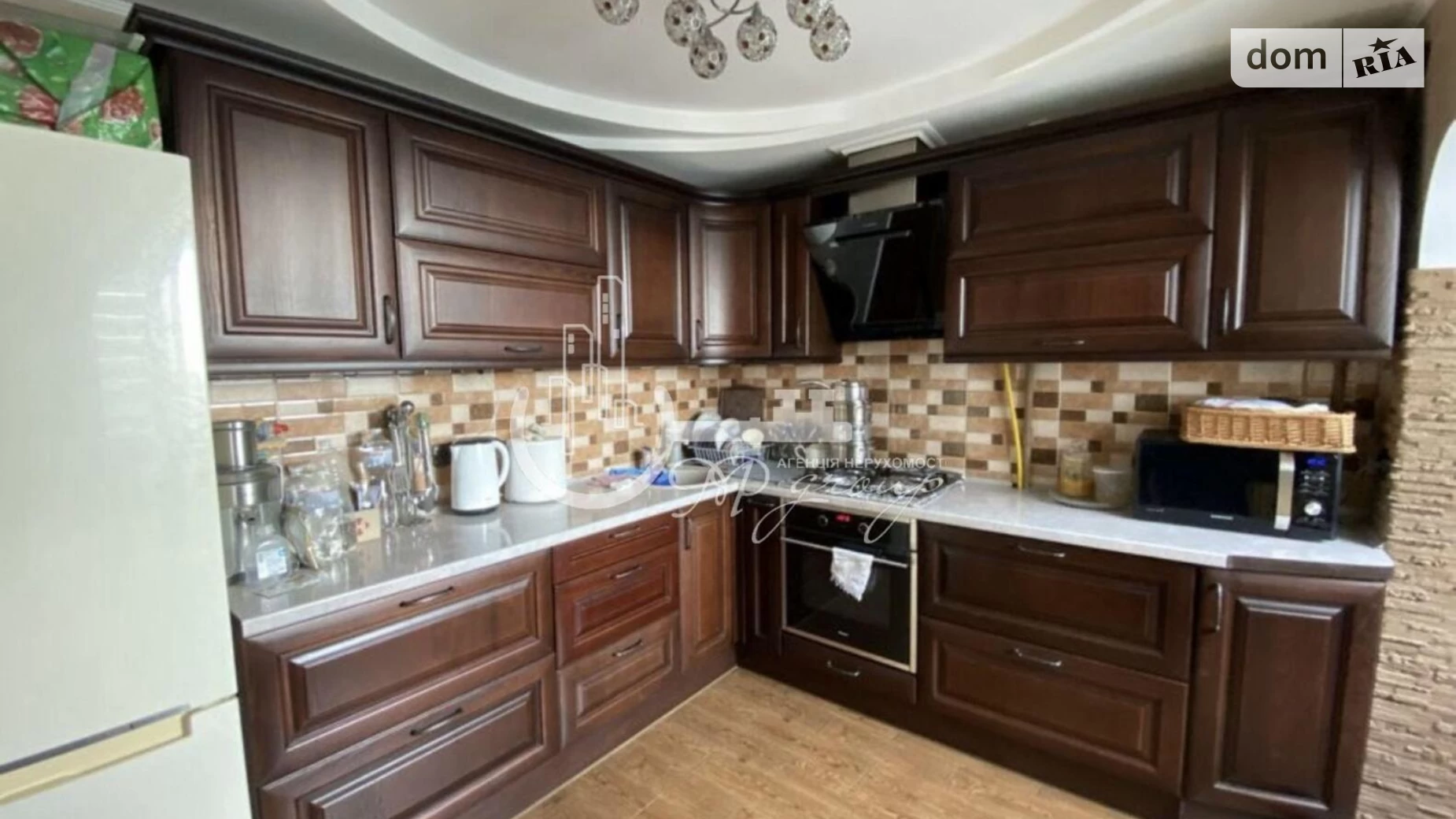 Продается 3-комнатная квартира 67 кв. м в Киеве, цена: 150000 $ - фото 2