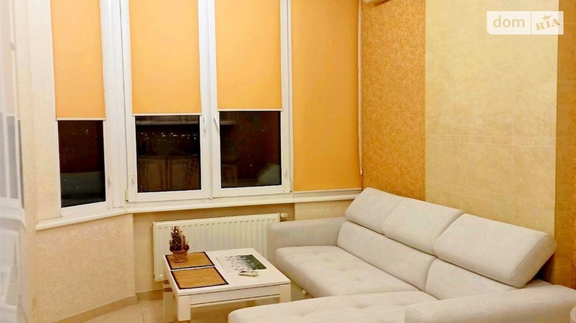 Продается 1-комнатная квартира 52 кв. м в Киеве, ул. Соломенская - фото 3