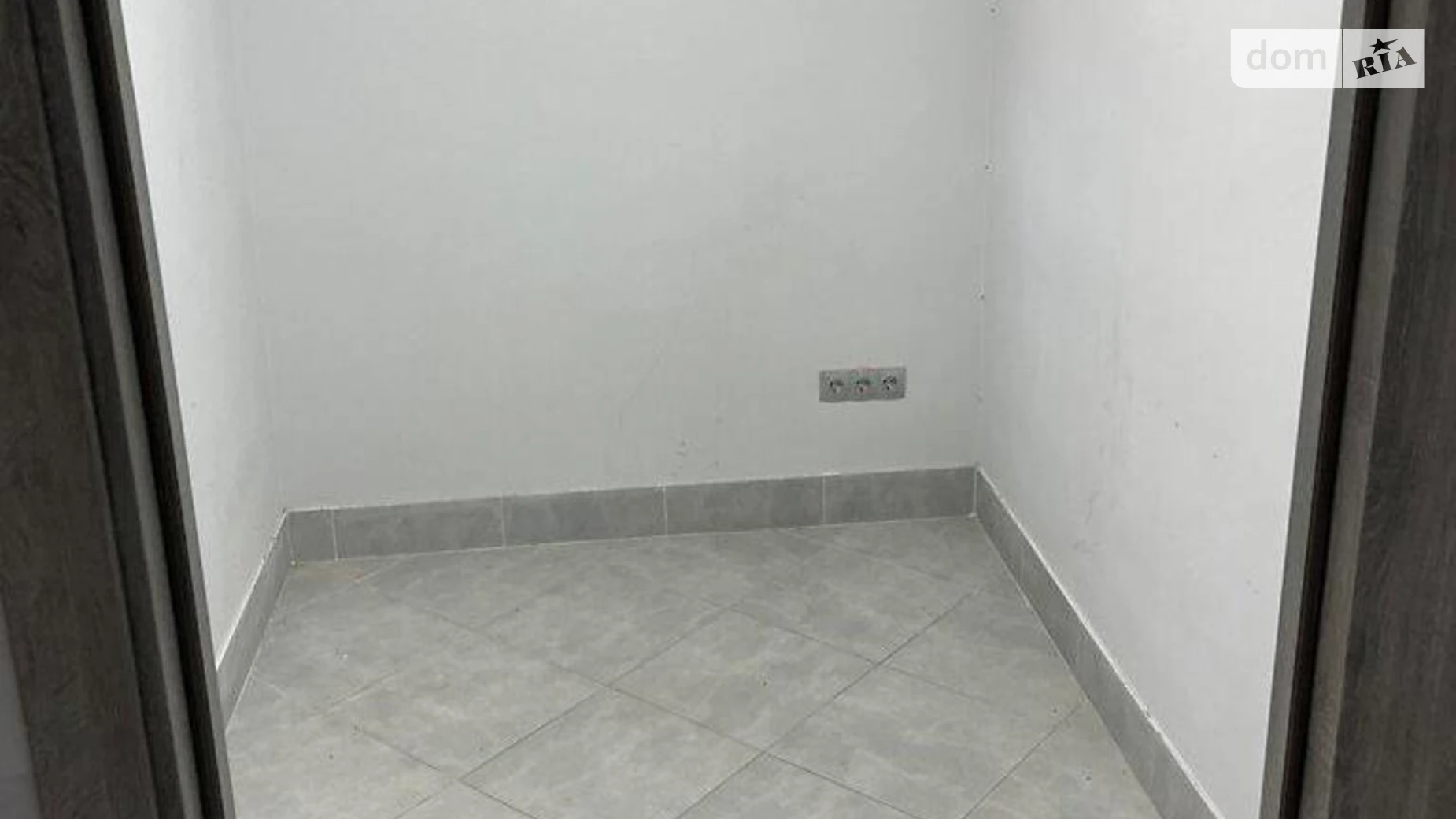 Сдается в аренду офис 57 кв. м в бизнес-центре, цена: 8000 грн - фото 2