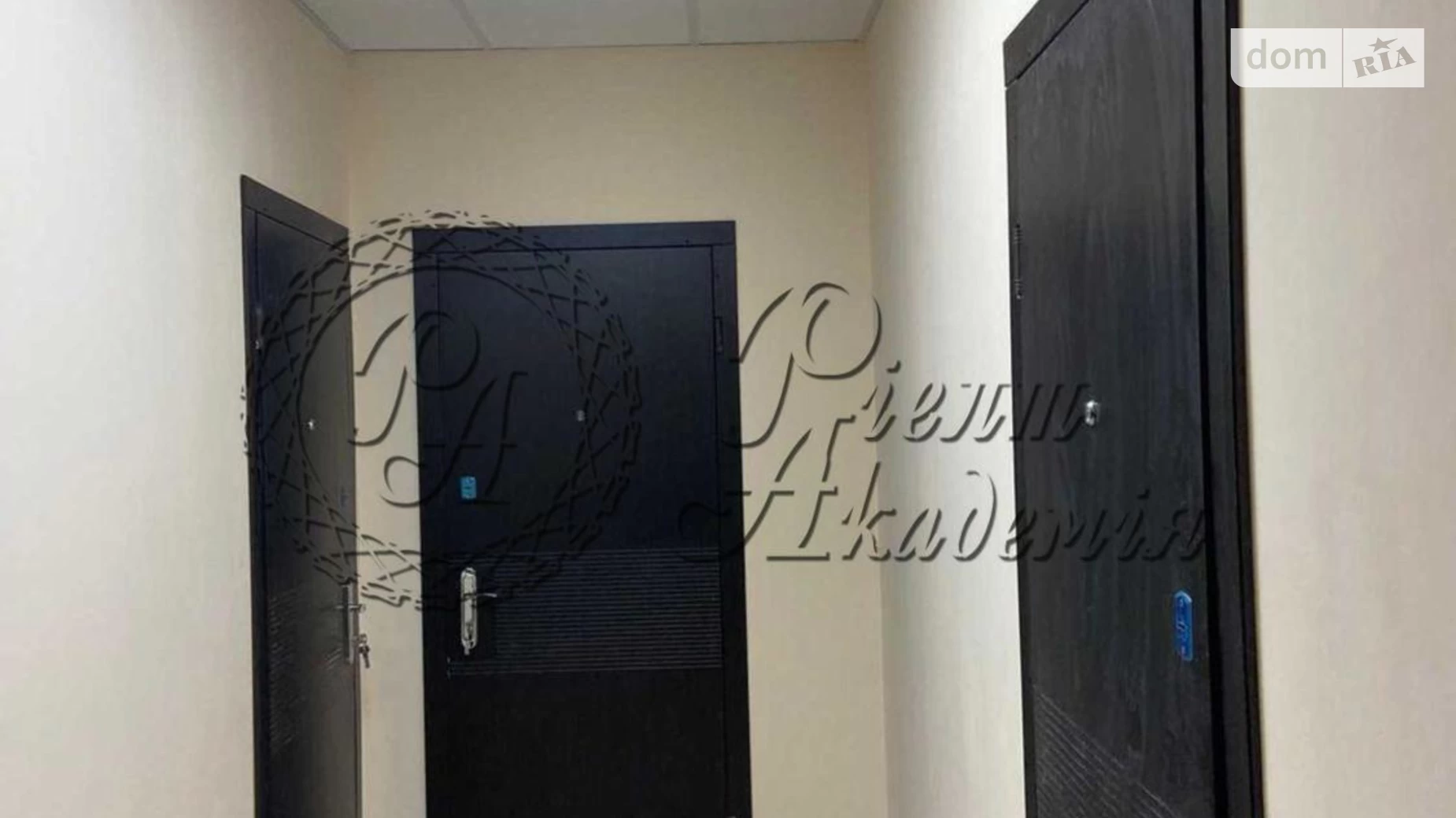 Продається 1-кімнатна квартира 39 кв. м у Києві, вул. Саперно-Слобідська, 22 - фото 3