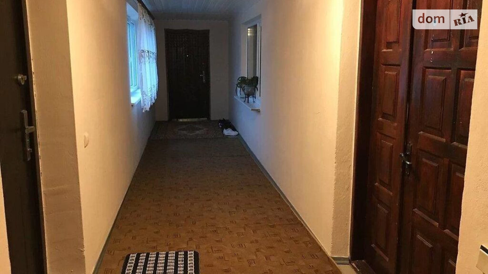 Продается дом на 3 этажа 365 кв. м с террасой, цена: 142000 $ - фото 2