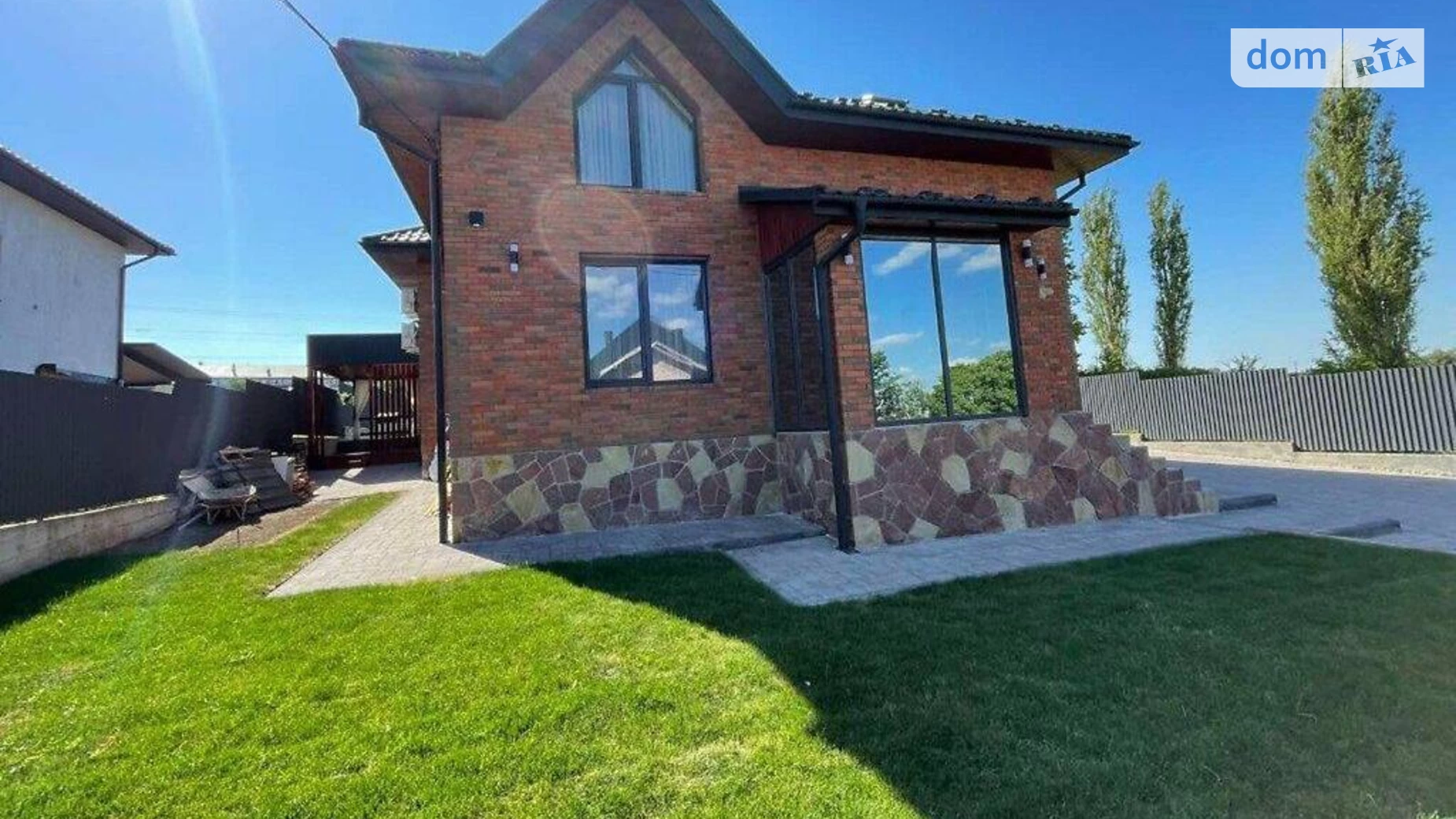Продается дом на 2 этажа 180 кв. м с садом, цена: 360000 $ - фото 2