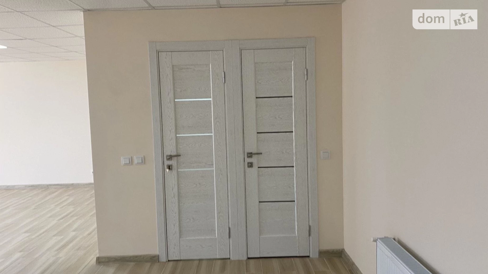 Продается офис 70 кв. м в бизнес-центре, цена: 75000 $ - фото 5