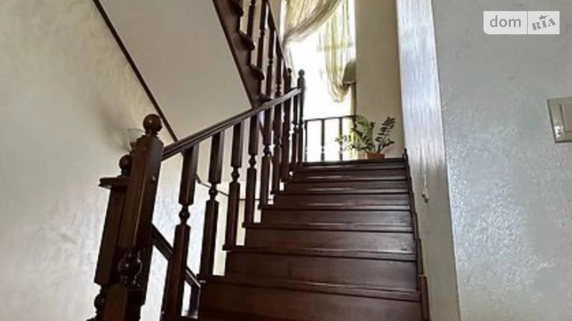 Продается дом на 2 этажа 419 кв. м с беседкой, цена: 379000 $ - фото 4