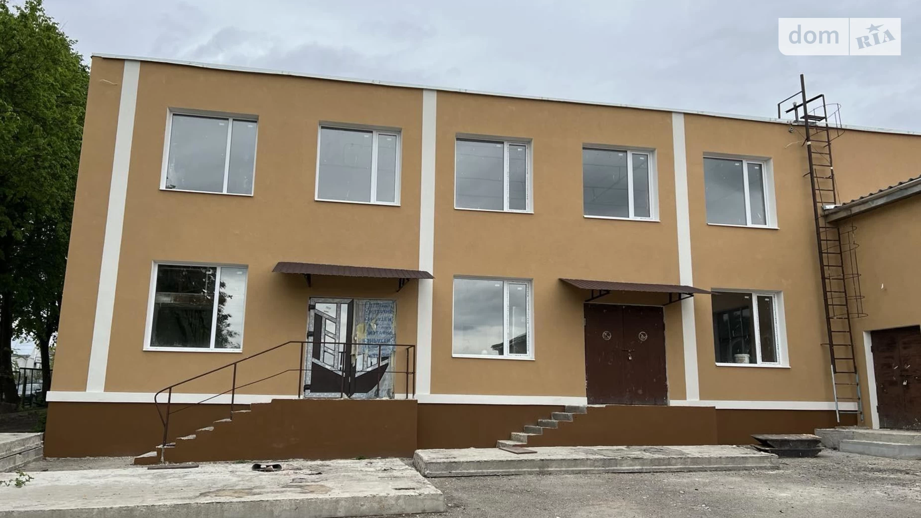 Продается помещения свободного назначения 500 кв. м в 2-этажном здании, цена: 650000 $ - фото 2