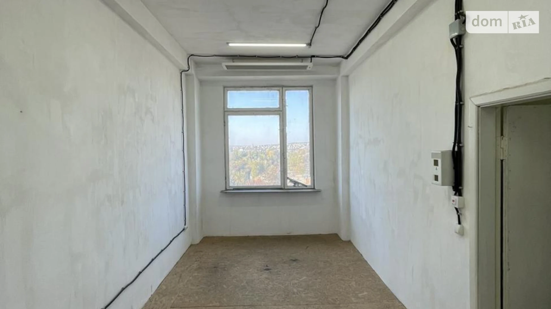 Сдается в аренду офис 22 кв. м в бизнес-центре, цена: 2800 грн - фото 5