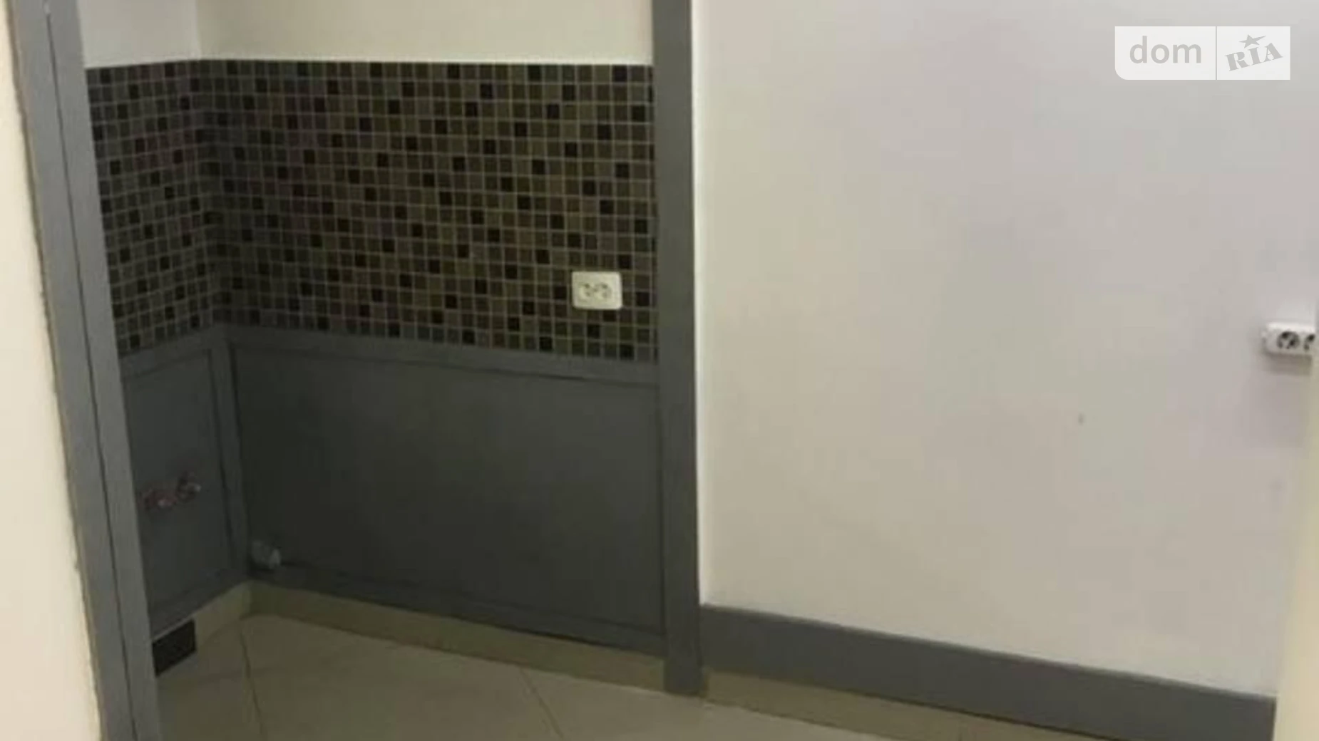 Продається офіс 67 кв. м в бізнес-центрі, цена: 75000 $ - фото 2