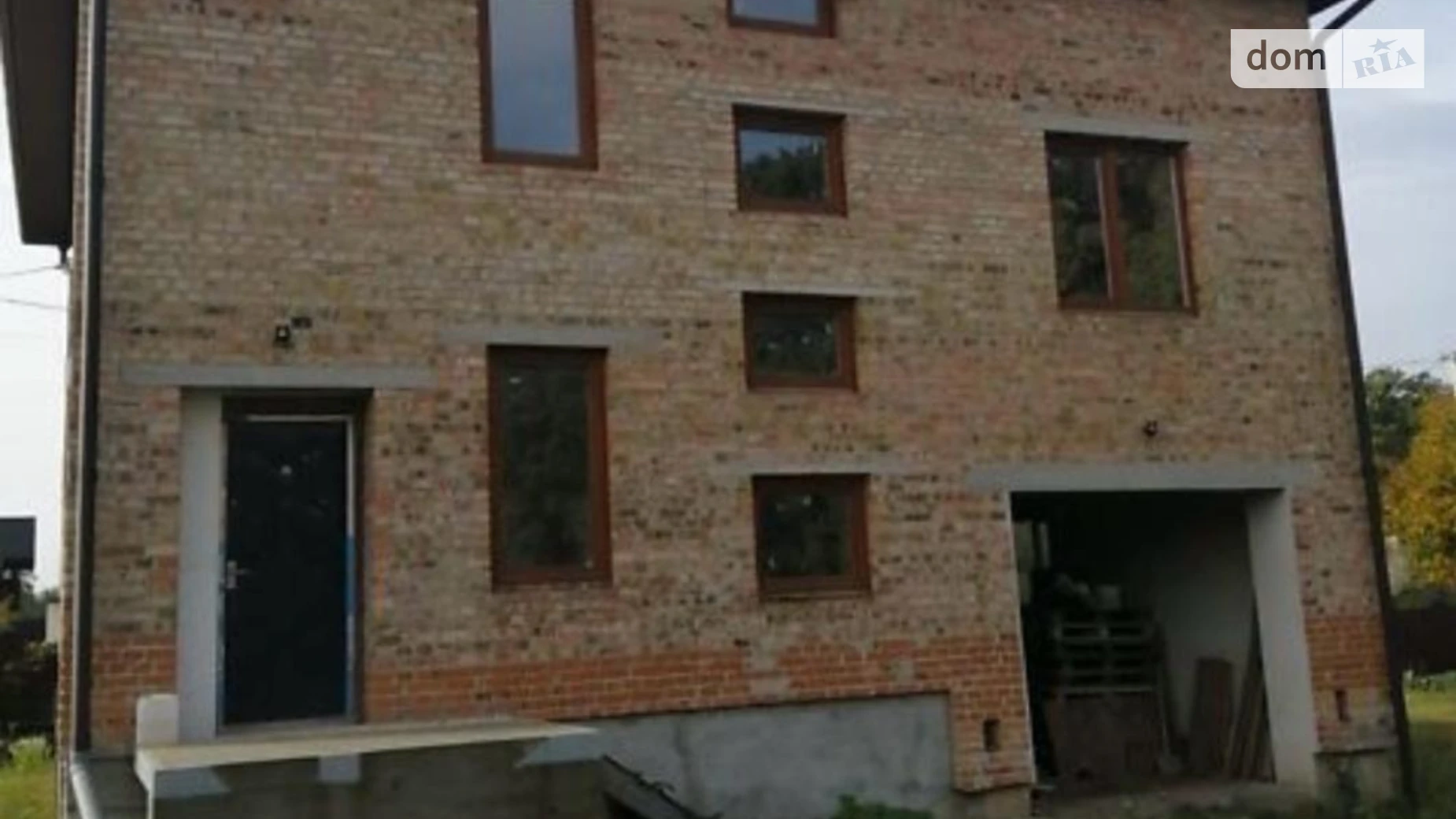 Продается дом на 2 этажа 220 кв. м с участком, цена: 110000 $ - фото 3