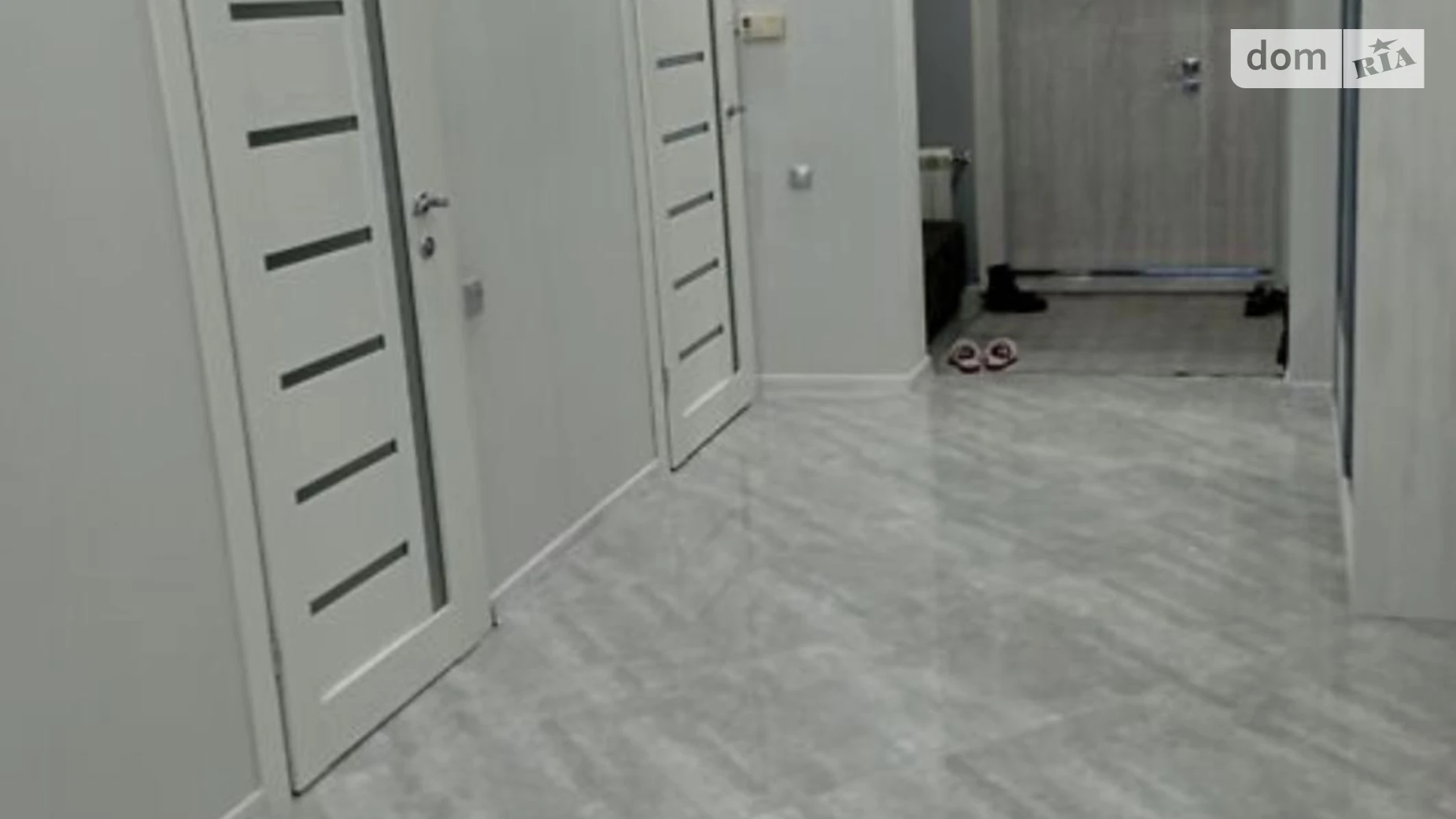 Продается дом на 3 этажа 350 кв. м с балконом, цена: 200000 $ - фото 5