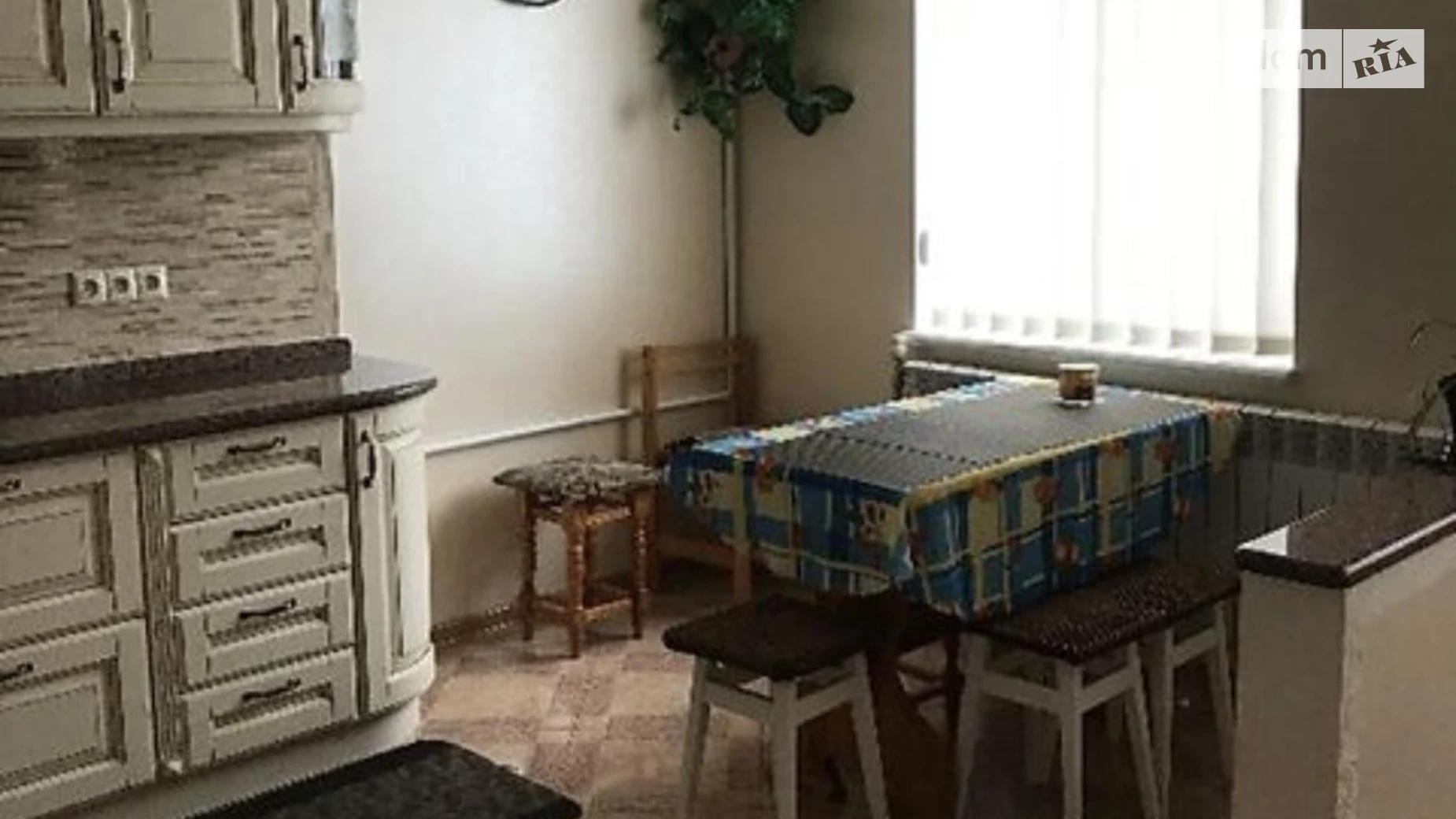 Продается дом на 2 этажа 207 кв. м с участком, цена: 199000 $ - фото 4