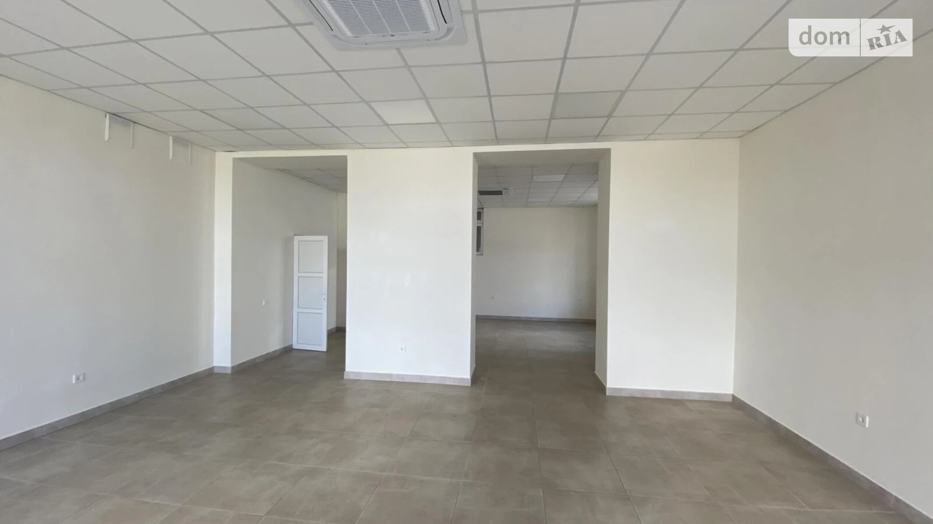 Здається в оренду приміщення вільного призначення 88 кв. м в 10-поверховій будівлі, цена: 25000 грн - фото 5