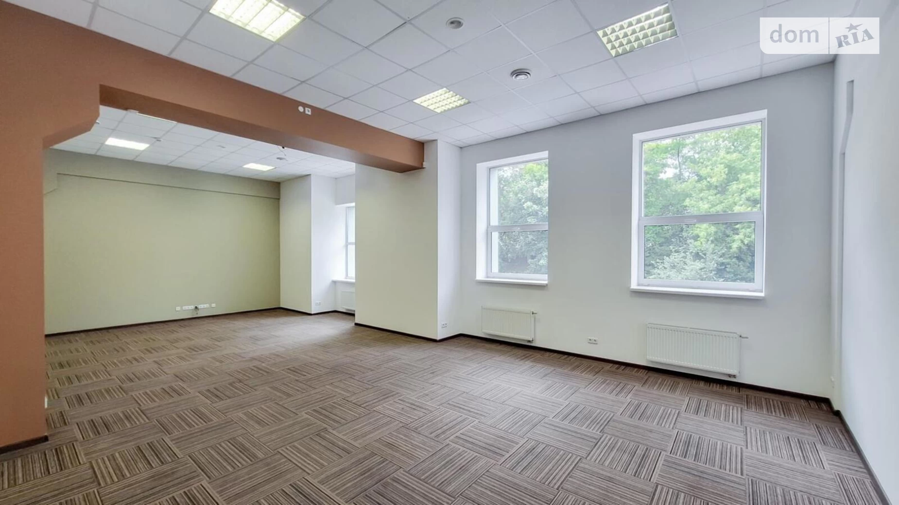 Сдается в аренду офис 430 кв. м в бизнес-центре, цена: 6800 $ - фото 3