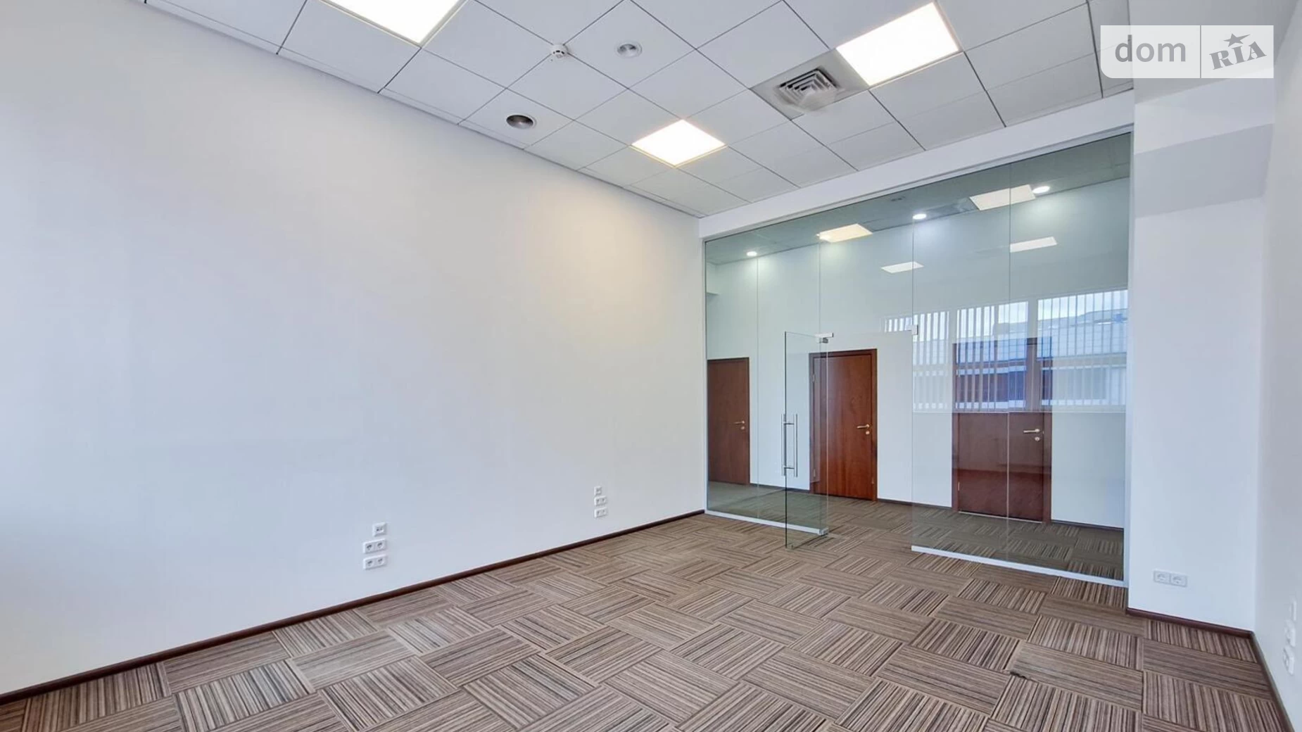 Сдается в аренду офис 260 кв. м в бизнес-центре, цена: 4100 $ - фото 5