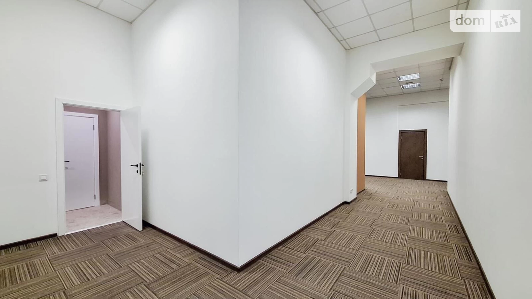 Сдается в аренду офис 430 кв. м в бизнес-центре, цена: 6800 $ - фото 5